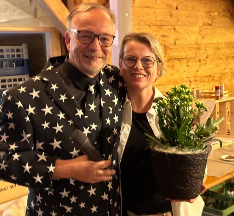 b4ed03de-e7c5-456e-a7d6-a2350edcca67